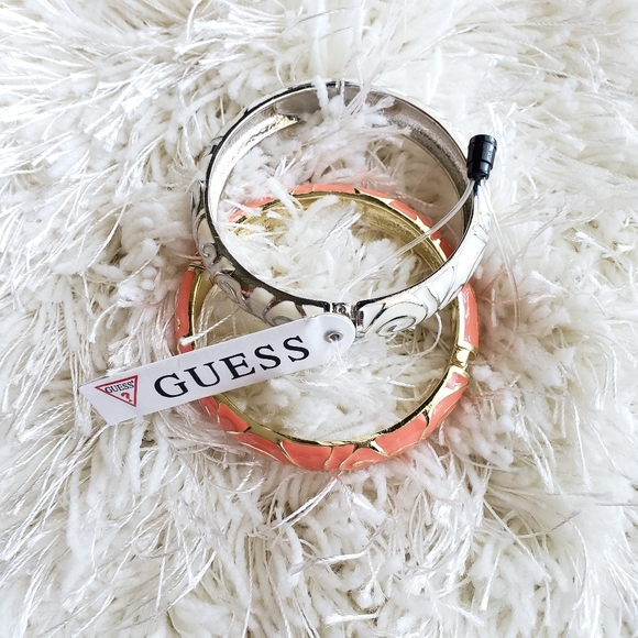 Guess Bangle Set - Picture 2 of 3